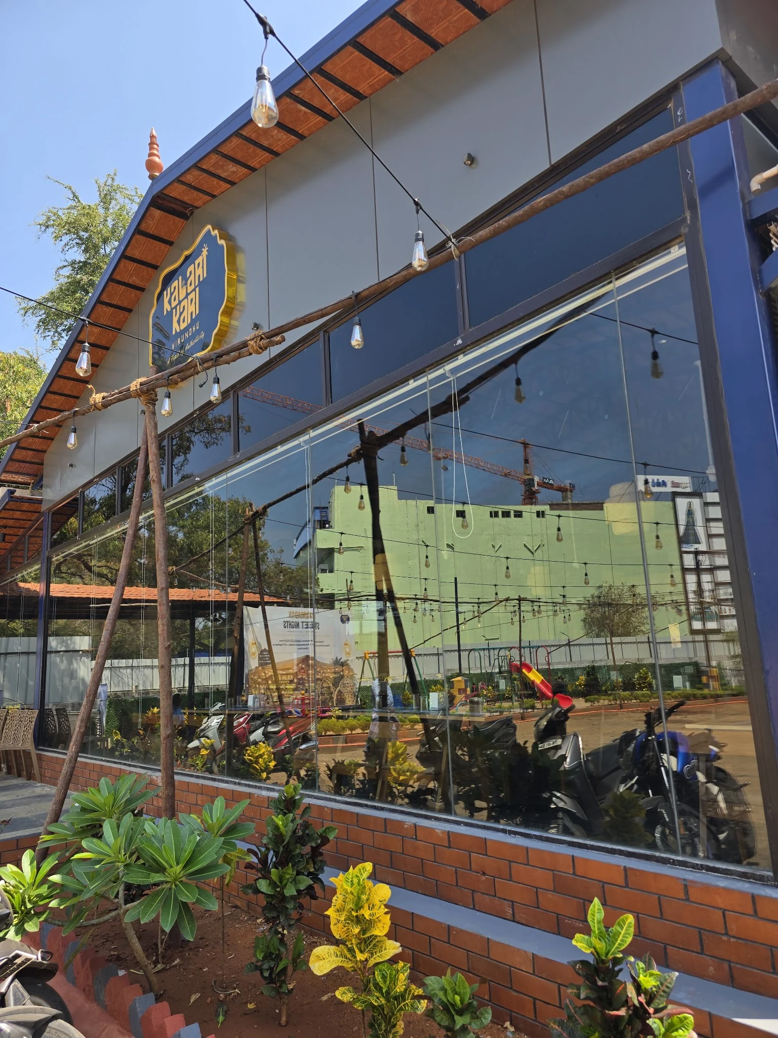 The exterior of our first outlet in Tenkasi